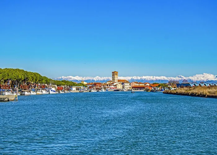 In 40067 Daire Bibione